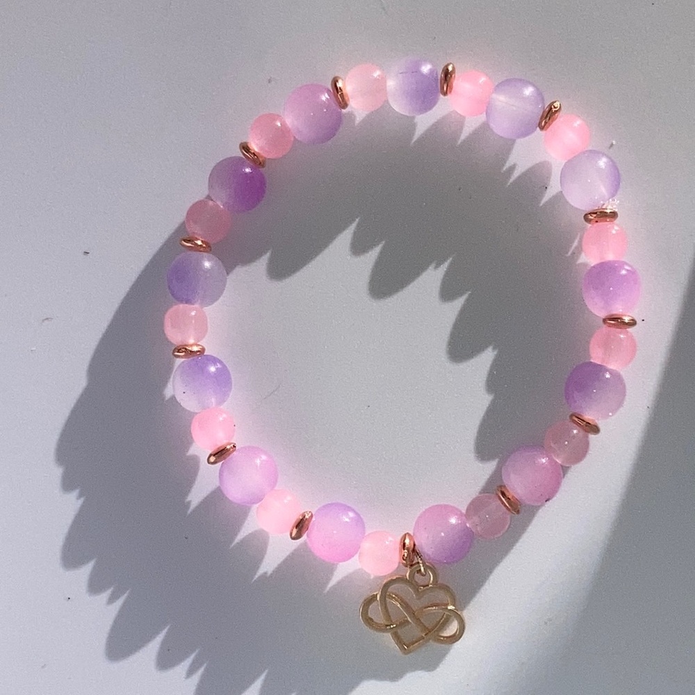 Pink and Purple Glass Beaded Bracelet with Gold Charm